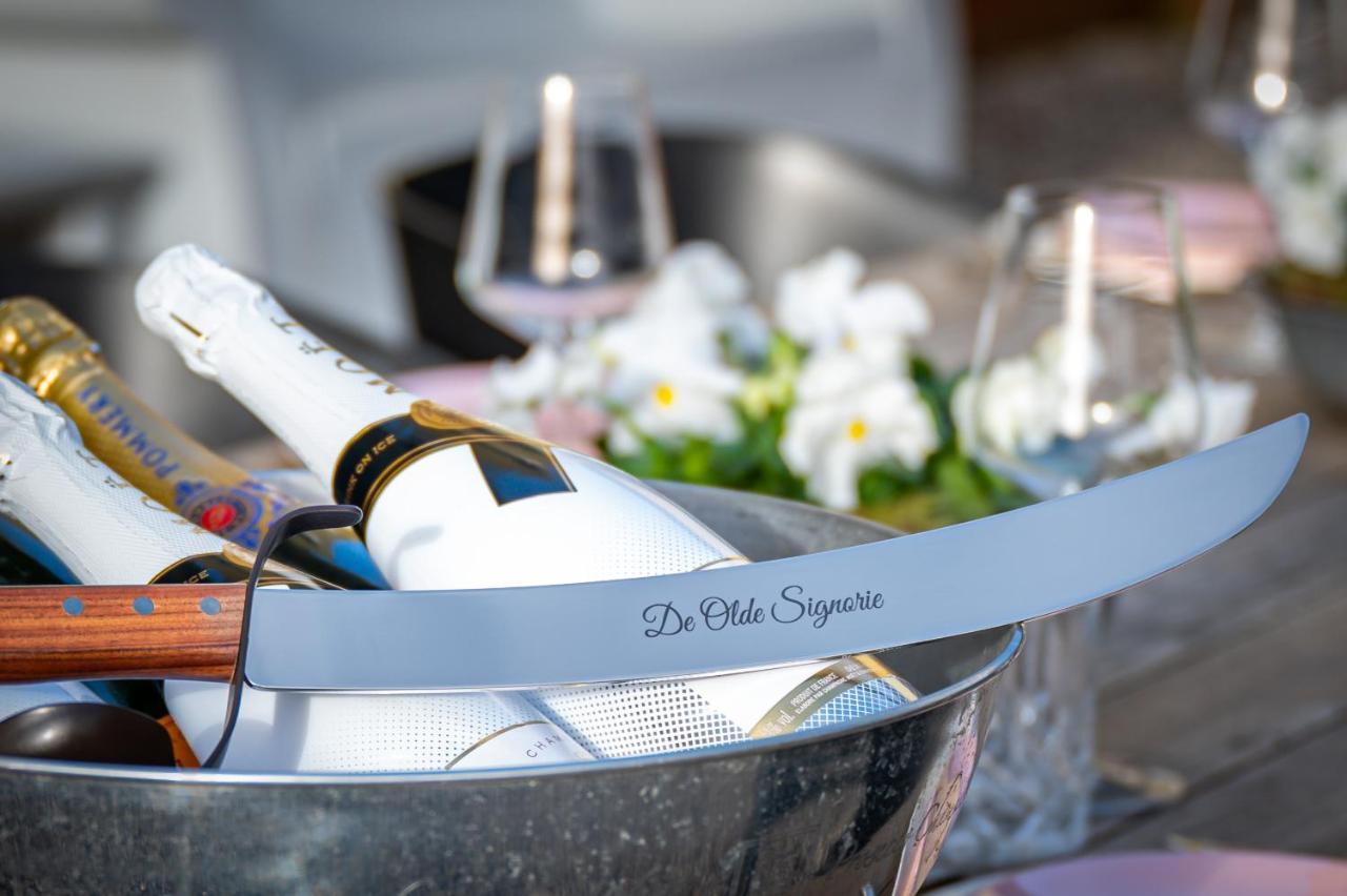 De Olde Signorie Bed & Breakfast ลีวาร์เดิน ภายนอก รูปภาพ
